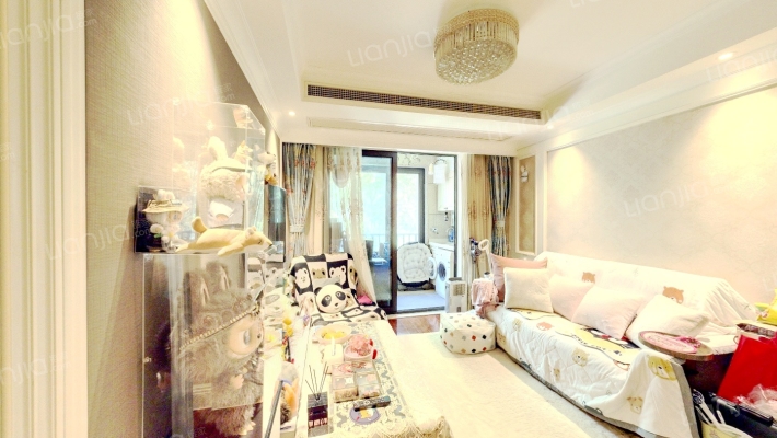 九龙仓兰廷二手房实景图