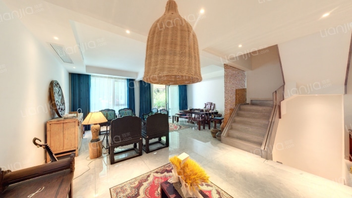 中海御湖世家东区二手房实景图