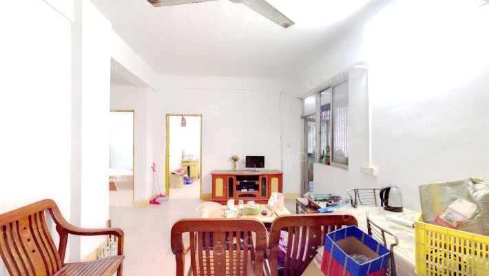 中兴商住楼二手房实景图