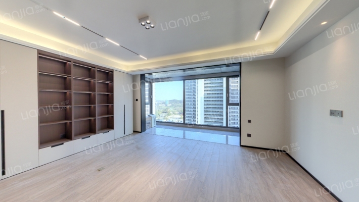 世茂璀璨睿湾二手房实景图