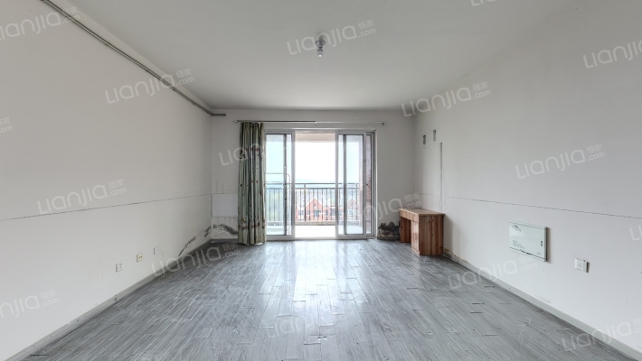 梅龙湖无界二手房实景图