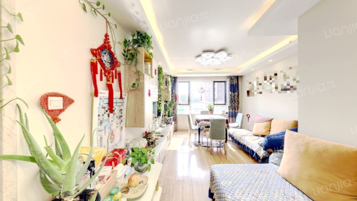 万科金色里程二手房实景图