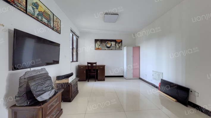 庐秀新苑二手房实景图