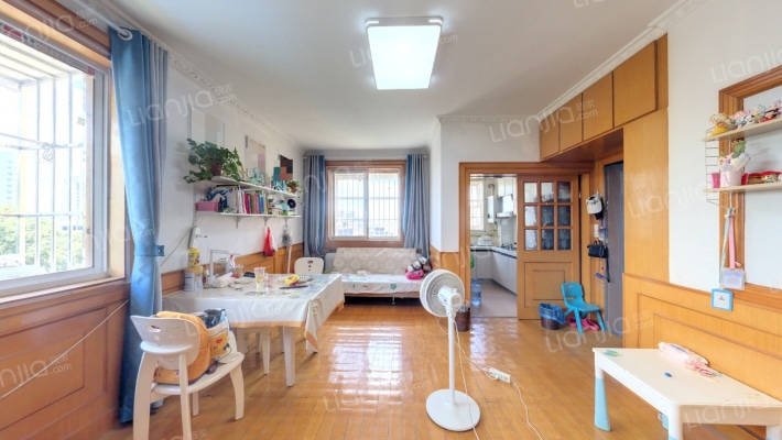 南化九村二手房实景图