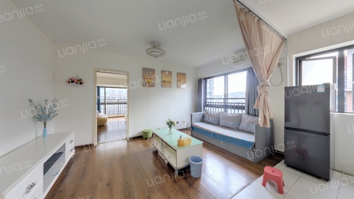 曼哈顿自然派二手房实景图