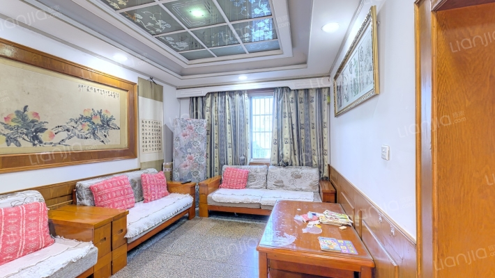 东兴小区二手房实景图