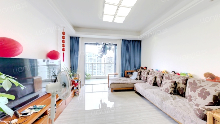 吉宝凌云峰阁二手房实景图