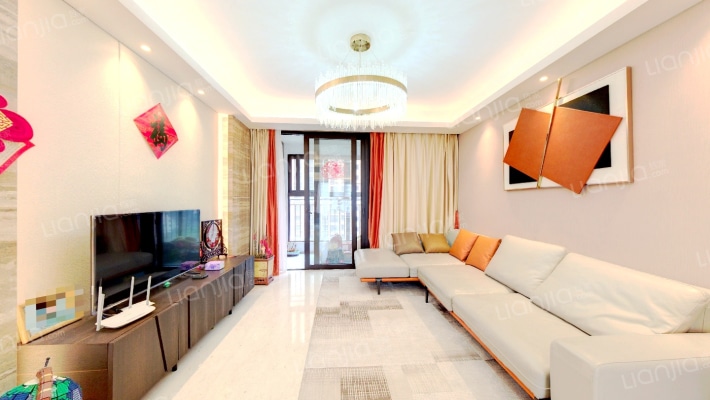 雅居乐滨江国际三四期二手房实景图