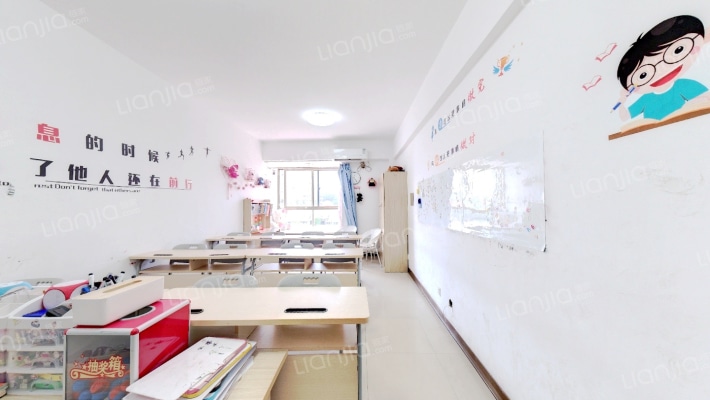 红霞新城二手房实景图