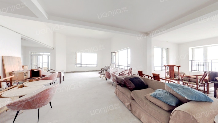 雅戈尔东海府二手房实景图