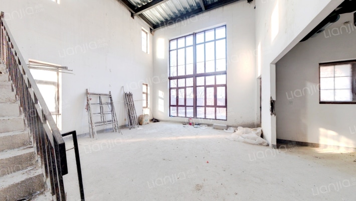 北辰红橡墅二手房实景图