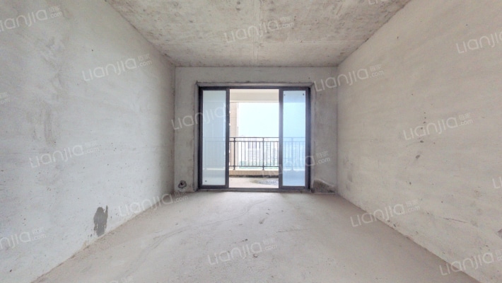 卓悦华府二手房实景图