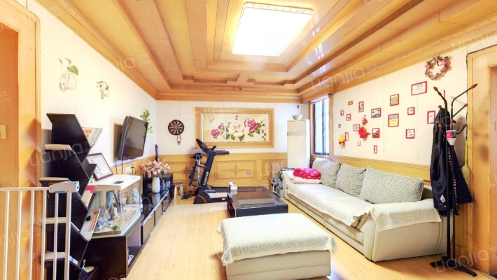 玉龙东村二手房实景图