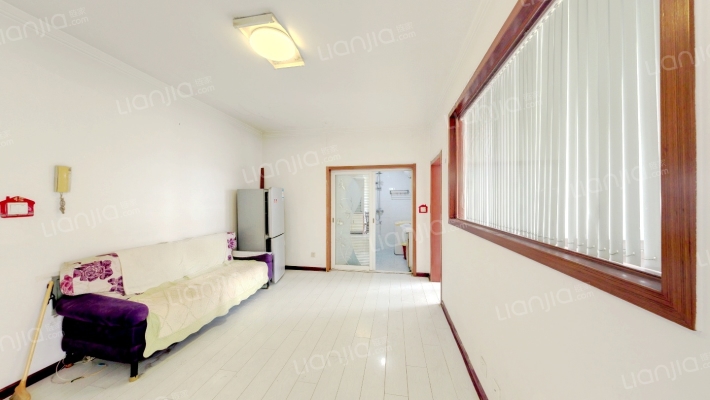 沈铁光明佳园二手房实景图