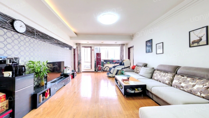 盛龙广场太白苑二手房实景图