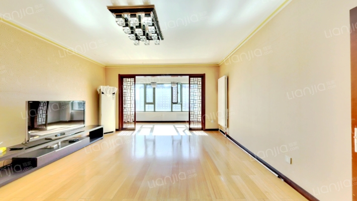 悦山国际一期二手房实景图