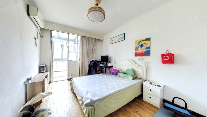 金桥路226弄二手房实景图