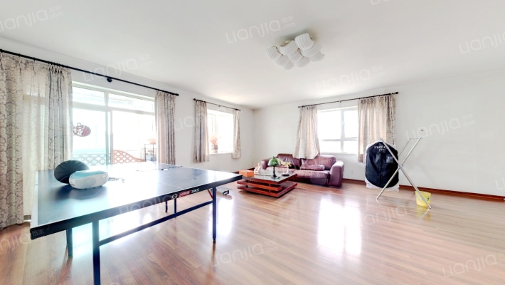 香港花园大公馆二手房实景图