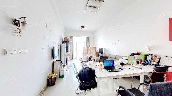 城市假日二期二手房实景图