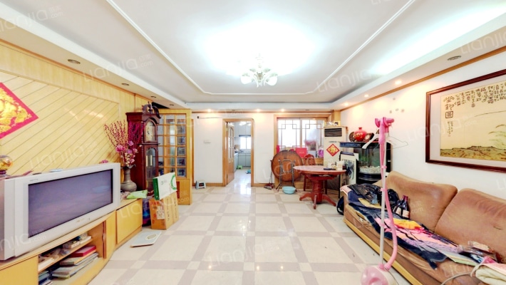 新疆路三号公寓二手房实景图