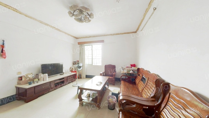 花园中心二手房实景图