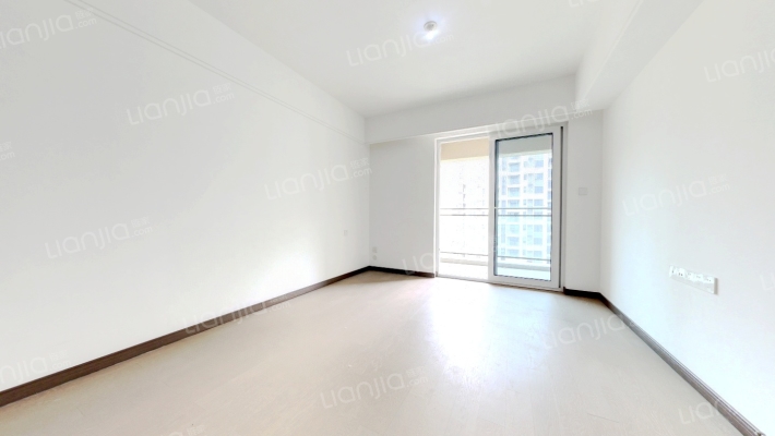 万科碧桂园公园大道二手房实景图