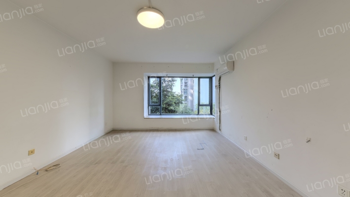 东苑D区二手房实景图