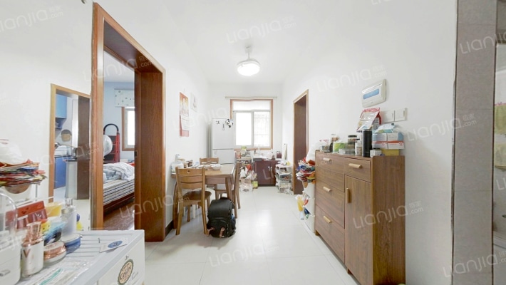 八一配件厂宿舍二手房实景图