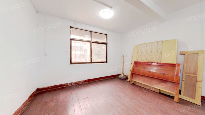 电业宿舍二手房实景图