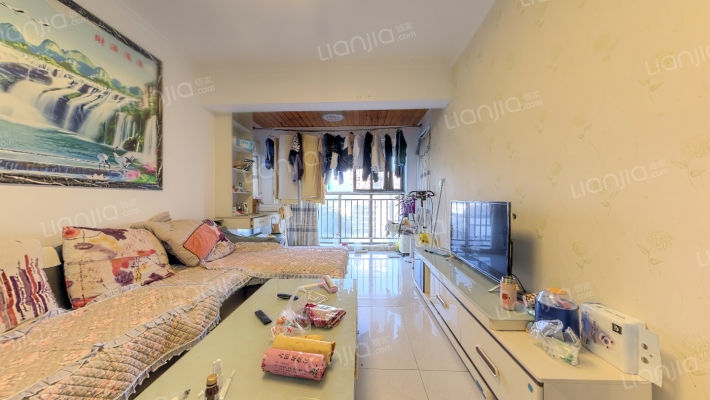 和信天骄府二手房实景图