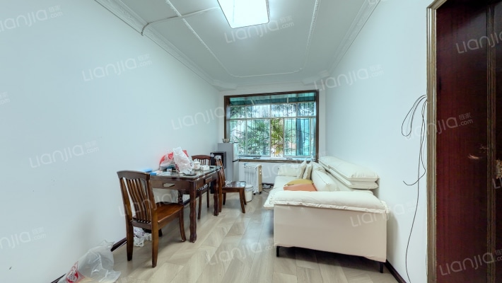 宝山北路332号二手房实景图