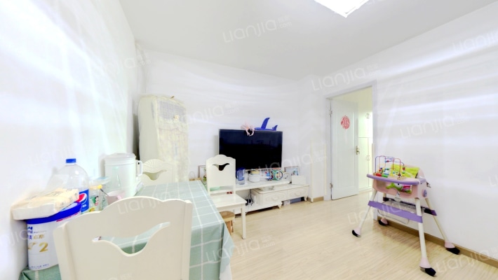 景观楼二手房实景图