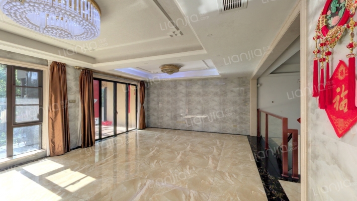 万科虹溪诺雅二手房实景图