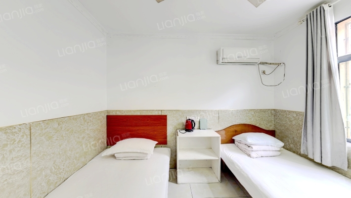 银行宿舍二手房实景图