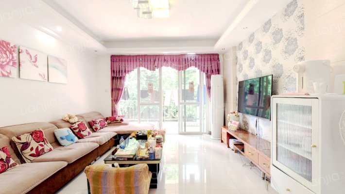 宇宏健康花城二期二手房实景图