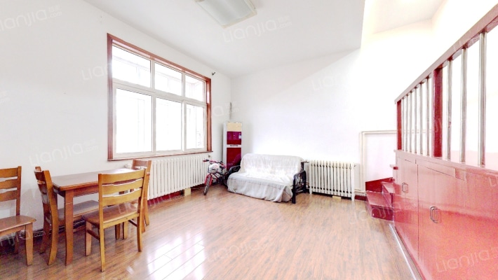 大学路二手房实景图