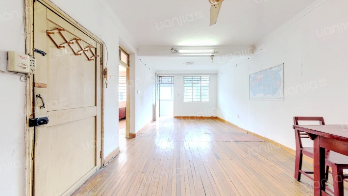 竹辉路散盘二手房实景图