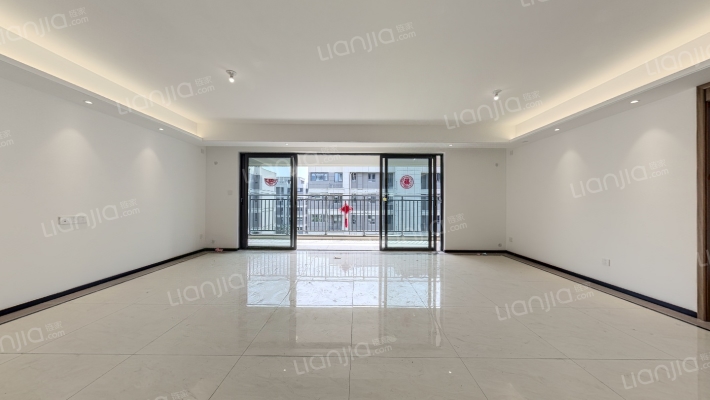 保利和光屿湖逸园二手房实景图