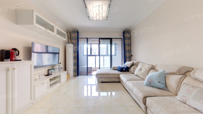 德商华府天骄二手房实景图