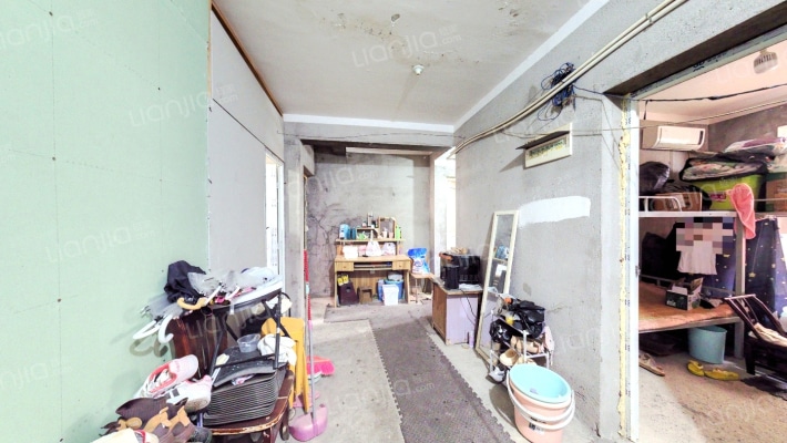 荣盛花语馨苑二手房实景图
