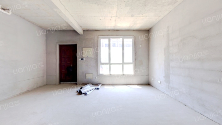 依水和墅二手房实景图