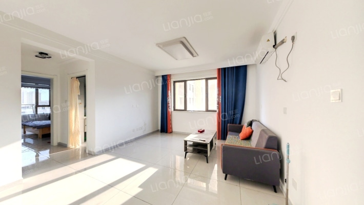 安联生态城雅诗阁二手房实景图