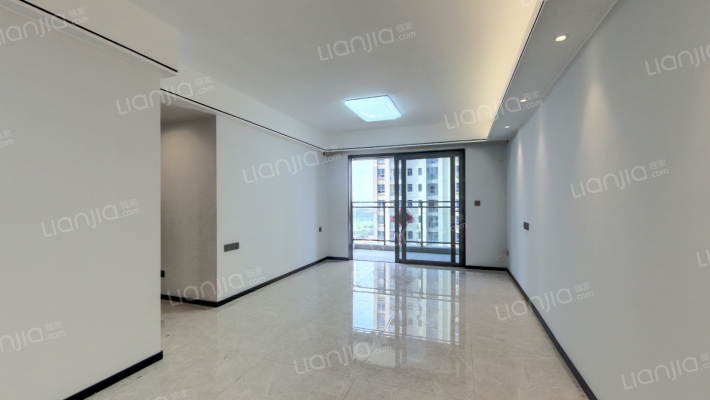 保利和悦滨江二手房实景图