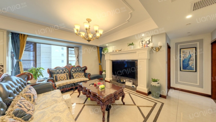 人居盛和林语南区二手房实景图