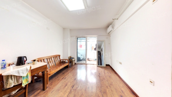 神龙白领宿舍二手房实景图