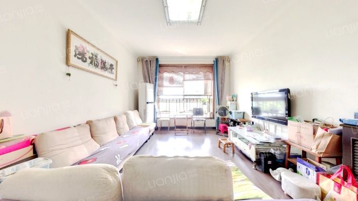 白依小区二手房实景图