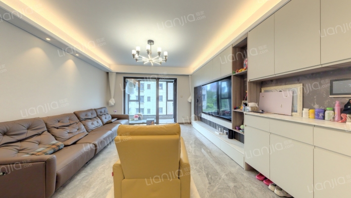 九龙熙岸花苑二手房实景图