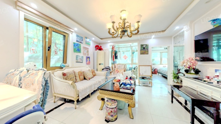 都市芳园锦湖园二手房实景图