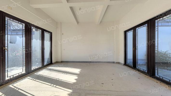 融创玖溪桃花源二手房实景图