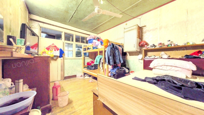 共康三村二手房实景图